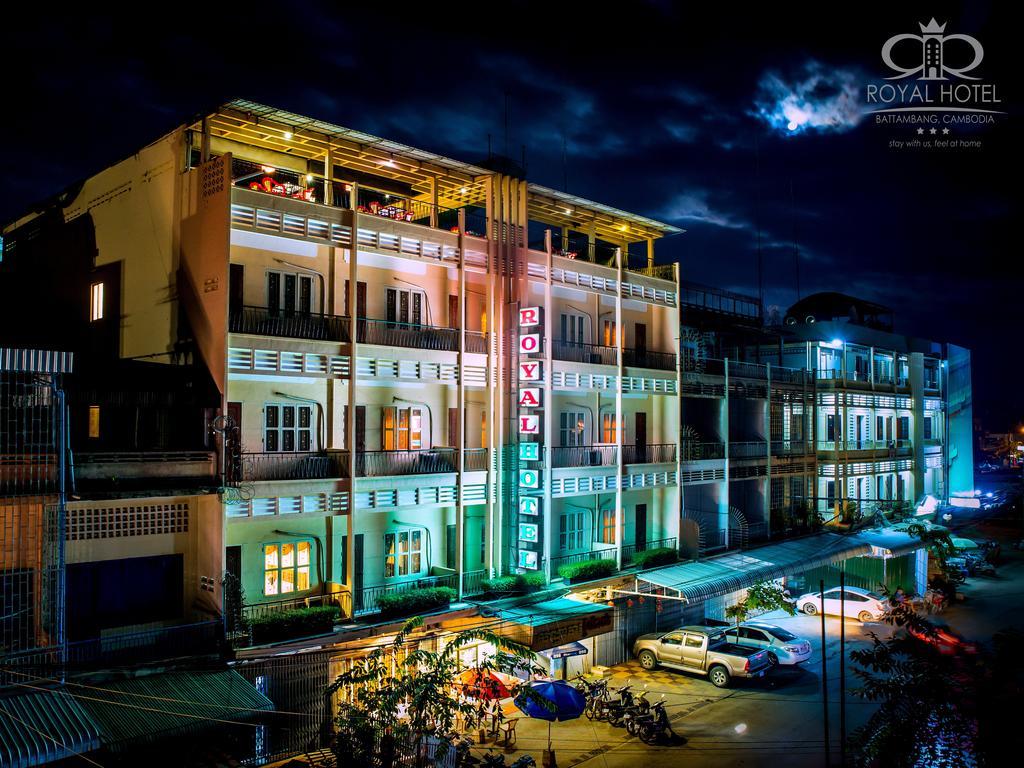 Royal Hotel พระตะบอง ภายนอก รูปภาพ